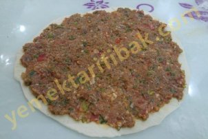 Ev Yapımı Lahmacun