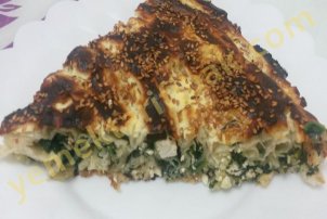 Ispanaklı Peynirli Börek